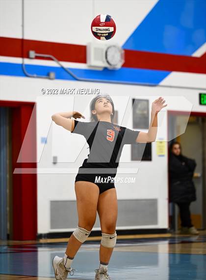 Thumbnail 3 in San Mateo @ Hillsdale (CIF-CCS D2 Quarterfinal) photogallery.