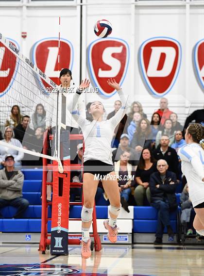 Thumbnail 1 in San Mateo @ Hillsdale (CIF-CCS D2 Quarterfinal) photogallery.