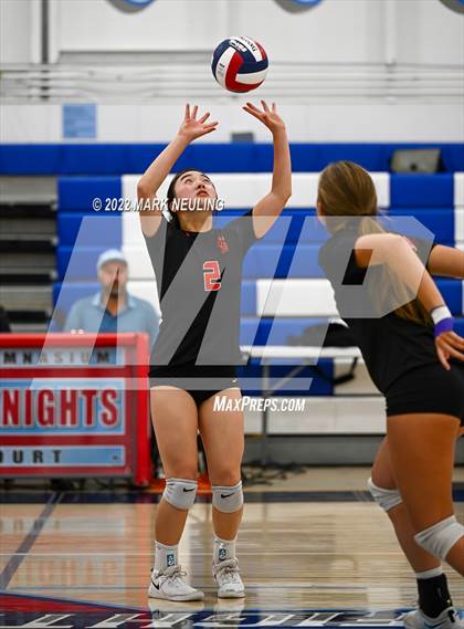 Thumbnail 3 in San Mateo @ Hillsdale (CIF-CCS D2 Quarterfinal) photogallery.