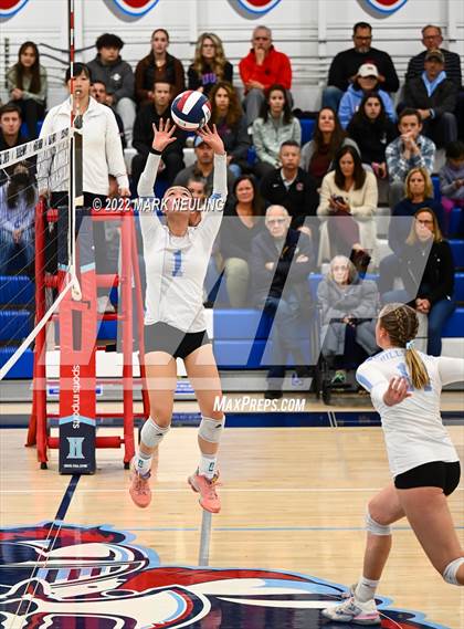 Thumbnail 2 in San Mateo @ Hillsdale (CIF-CCS D2 Quarterfinal) photogallery.