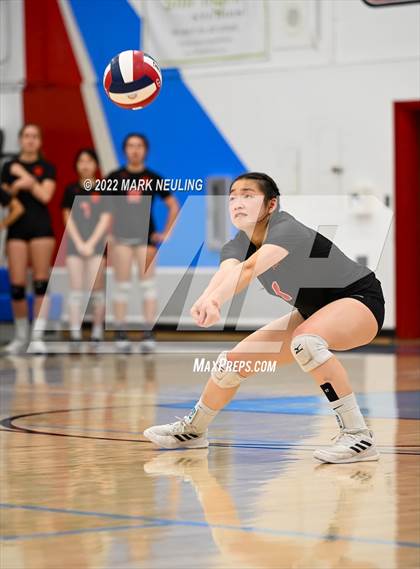 Thumbnail 2 in San Mateo @ Hillsdale (CIF-CCS D2 Quarterfinal) photogallery.
