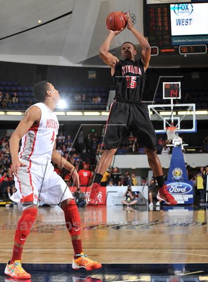 Thumbnail 2 in Mater Dei vs. Etiwanda (CIF SS DIV 1AA Final) photogallery.