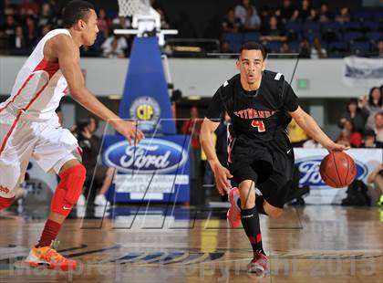 Thumbnail 2 in Mater Dei vs. Etiwanda (CIF SS DIV 1AA Final) photogallery.
