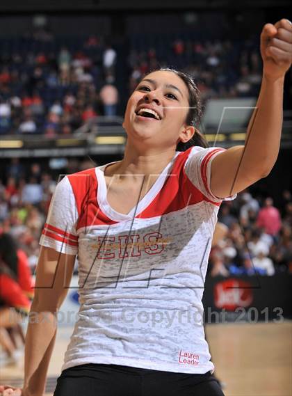 Thumbnail 2 in Mater Dei vs. Etiwanda (CIF SS DIV 1AA Final) photogallery.