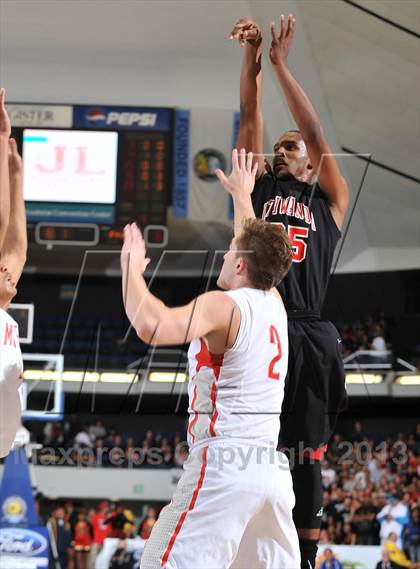 Thumbnail 1 in Mater Dei vs. Etiwanda (CIF SS DIV 1AA Final) photogallery.