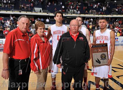 Thumbnail 1 in Mater Dei vs. Etiwanda (CIF SS DIV 1AA Final) photogallery.