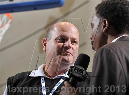 Thumbnail 1 in Mater Dei vs. Etiwanda (CIF SS DIV 1AA Final) photogallery.