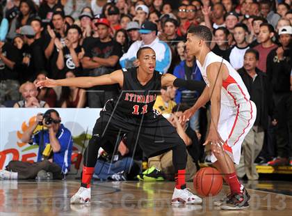 Thumbnail 2 in Mater Dei vs. Etiwanda (CIF SS DIV 1AA Final) photogallery.