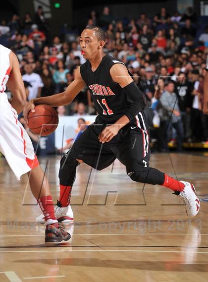 Thumbnail 2 in Mater Dei vs. Etiwanda (CIF SS DIV 1AA Final) photogallery.