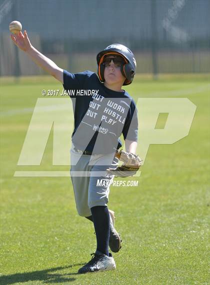 Thumbnail 2 in Coronado @ Foothill photogallery.