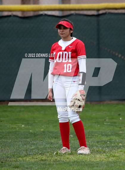 Thumbnail 1 in Central Valley vs. Lodi photogallery.
