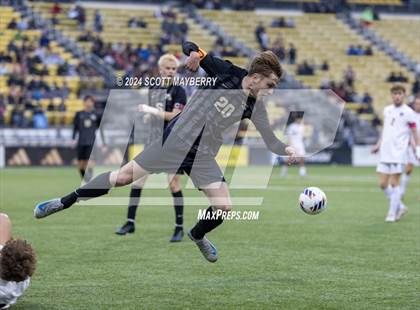 Thumbnail 3 in New Albany vs. Walsh Jesuit (OHSAA Division II Final) photogallery.