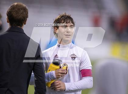 Thumbnail 3 in New Albany vs. Walsh Jesuit (OHSAA Division II Final) photogallery.