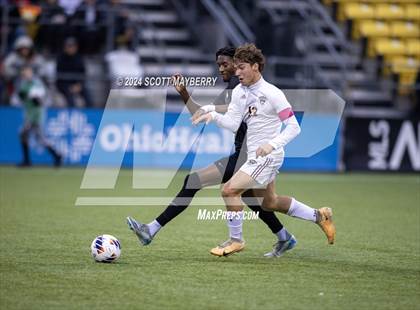 Thumbnail 3 in New Albany vs. Walsh Jesuit (OHSAA Division II Final) photogallery.