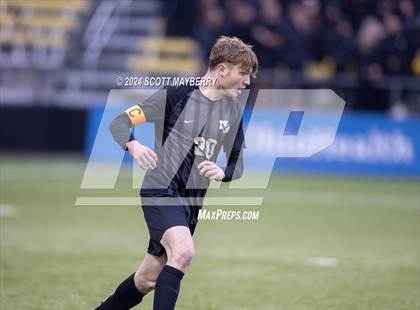 Thumbnail 2 in New Albany vs. Walsh Jesuit (OHSAA Division II Final) photogallery.
