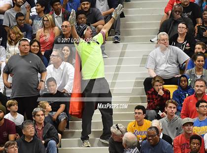 Thumbnail 1 in Mater Dei @ Bishop Montgomery (CIF Open DIV Southern Regional Final) photogallery.