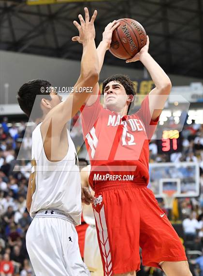 Thumbnail 1 in Mater Dei @ Bishop Montgomery (CIF Open DIV Southern Regional Final) photogallery.