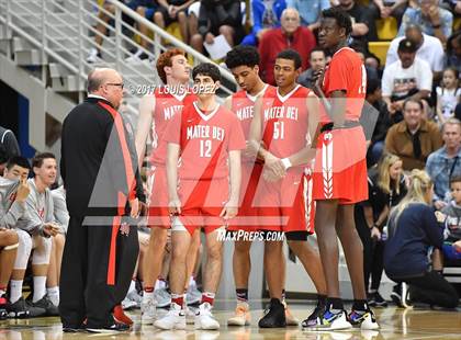 Thumbnail 2 in Mater Dei @ Bishop Montgomery (CIF Open DIV Southern Regional Final) photogallery.