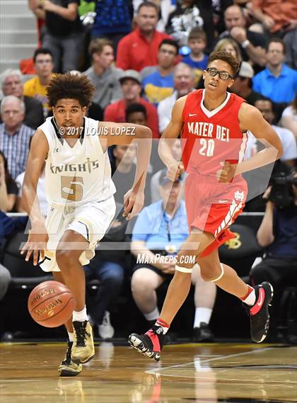 Thumbnail 2 in Mater Dei @ Bishop Montgomery (CIF Open DIV Southern Regional Final) photogallery.