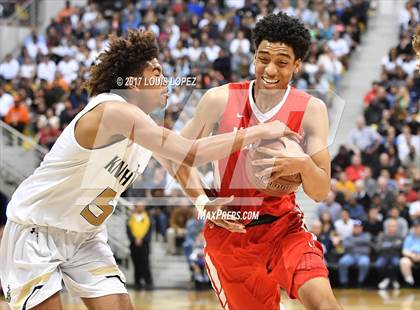 Thumbnail 3 in Mater Dei @ Bishop Montgomery (CIF Open DIV Southern Regional Final) photogallery.