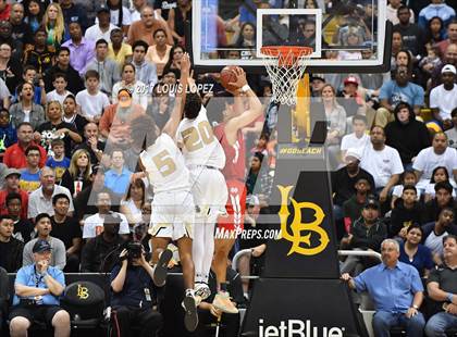 Thumbnail 2 in Mater Dei @ Bishop Montgomery (CIF Open DIV Southern Regional Final) photogallery.