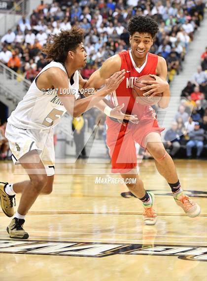 Thumbnail 2 in Mater Dei @ Bishop Montgomery (CIF Open DIV Southern Regional Final) photogallery.