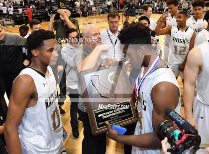 Thumbnail 1 in Mater Dei @ Bishop Montgomery (CIF Open DIV Southern Regional Final) photogallery.