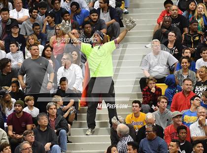 Thumbnail 2 in Mater Dei @ Bishop Montgomery (CIF Open DIV Southern Regional Final) photogallery.