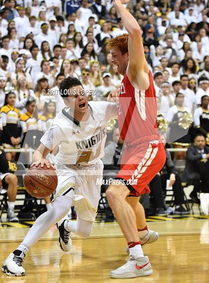 Thumbnail 1 in Mater Dei @ Bishop Montgomery (CIF Open DIV Southern Regional Final) photogallery.