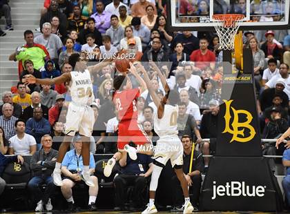 Thumbnail 1 in Mater Dei @ Bishop Montgomery (CIF Open DIV Southern Regional Final) photogallery.