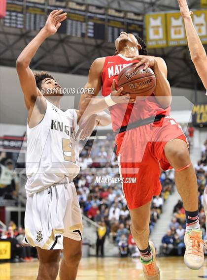 Thumbnail 3 in Mater Dei @ Bishop Montgomery (CIF Open DIV Southern Regional Final) photogallery.