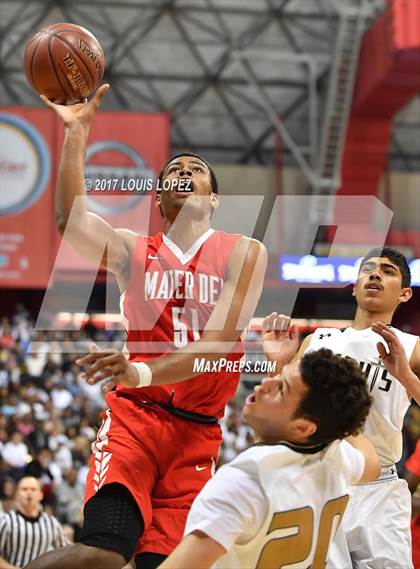 Thumbnail 1 in Mater Dei @ Bishop Montgomery (CIF Open DIV Southern Regional Final) photogallery.