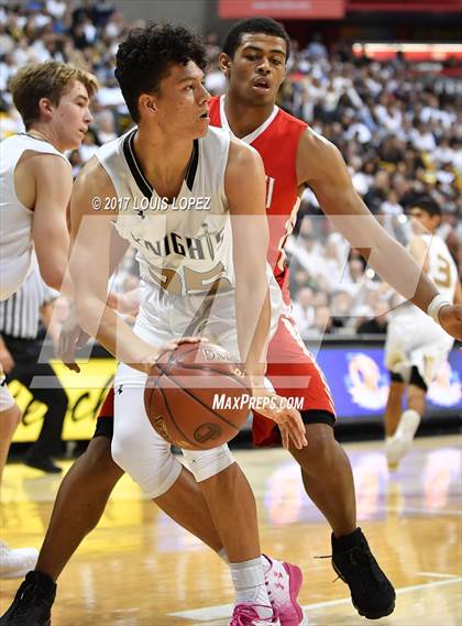 Thumbnail 1 in Mater Dei @ Bishop Montgomery (CIF Open DIV Southern Regional Final) photogallery.