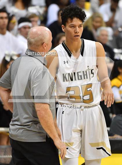 Thumbnail 3 in Mater Dei @ Bishop Montgomery (CIF Open DIV Southern Regional Final) photogallery.