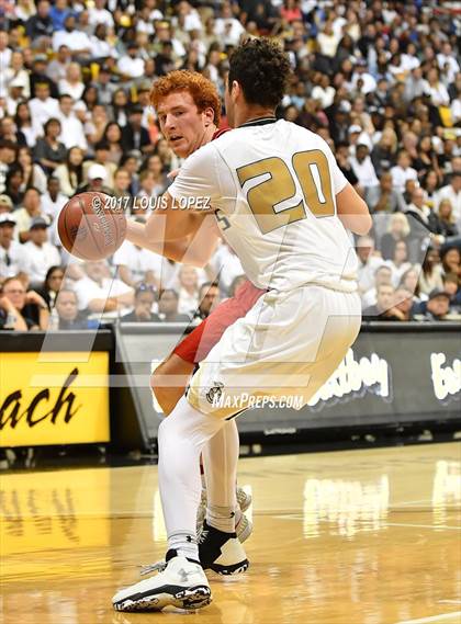 Thumbnail 3 in Mater Dei @ Bishop Montgomery (CIF Open DIV Southern Regional Final) photogallery.