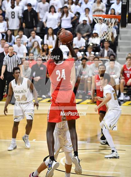 Thumbnail 3 in Mater Dei @ Bishop Montgomery (CIF Open DIV Southern Regional Final) photogallery.
