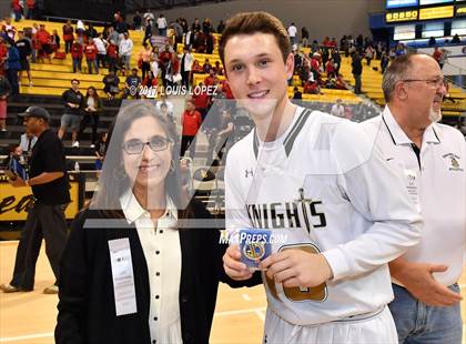 Thumbnail 2 in Mater Dei @ Bishop Montgomery (CIF Open DIV Southern Regional Final) photogallery.