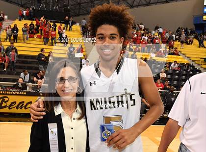 Thumbnail 3 in Mater Dei @ Bishop Montgomery (CIF Open DIV Southern Regional Final) photogallery.