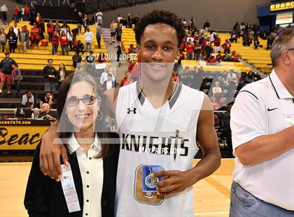 Thumbnail 1 in Mater Dei @ Bishop Montgomery (CIF Open DIV Southern Regional Final) photogallery.
