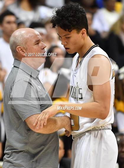 Thumbnail 1 in Mater Dei @ Bishop Montgomery (CIF Open DIV Southern Regional Final) photogallery.