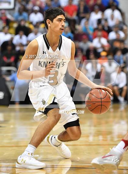 Thumbnail 1 in Mater Dei @ Bishop Montgomery (CIF Open DIV Southern Regional Final) photogallery.