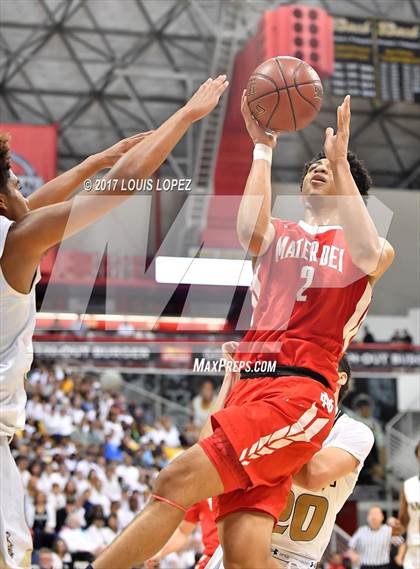 Thumbnail 3 in Mater Dei @ Bishop Montgomery (CIF Open DIV Southern Regional Final) photogallery.