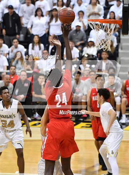 Thumbnail 2 in Mater Dei @ Bishop Montgomery (CIF Open DIV Southern Regional Final) photogallery.