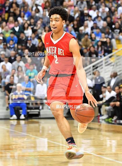Thumbnail 1 in Mater Dei @ Bishop Montgomery (CIF Open DIV Southern Regional Final) photogallery.
