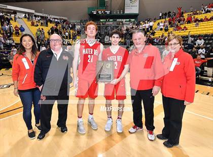 Thumbnail 2 in Mater Dei @ Bishop Montgomery (CIF Open DIV Southern Regional Final) photogallery.