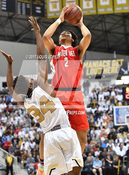 Thumbnail 2 in Mater Dei @ Bishop Montgomery (CIF Open DIV Southern Regional Final) photogallery.