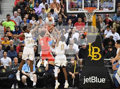 Thumbnail 3 in Mater Dei @ Bishop Montgomery (CIF Open DIV Southern Regional Final) photogallery.