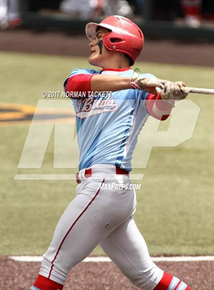 Thumbnail 1 in Maize vs. Shawnee Heights (KSHSAA 5A Quarterfinal) photogallery.