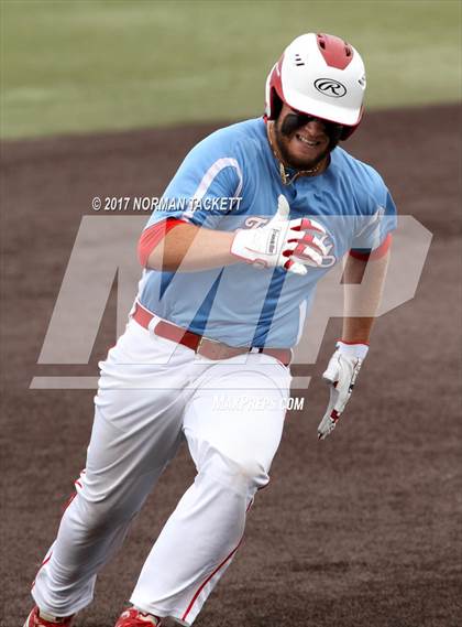 Thumbnail 2 in Maize vs. Shawnee Heights (KSHSAA 5A Quarterfinal) photogallery.