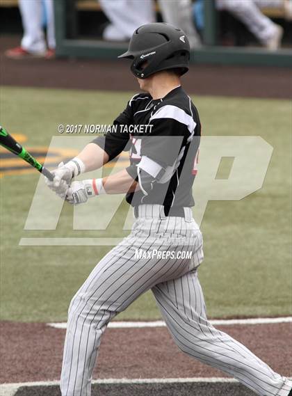 Thumbnail 1 in Maize vs. Shawnee Heights (KSHSAA 5A Quarterfinal) photogallery.